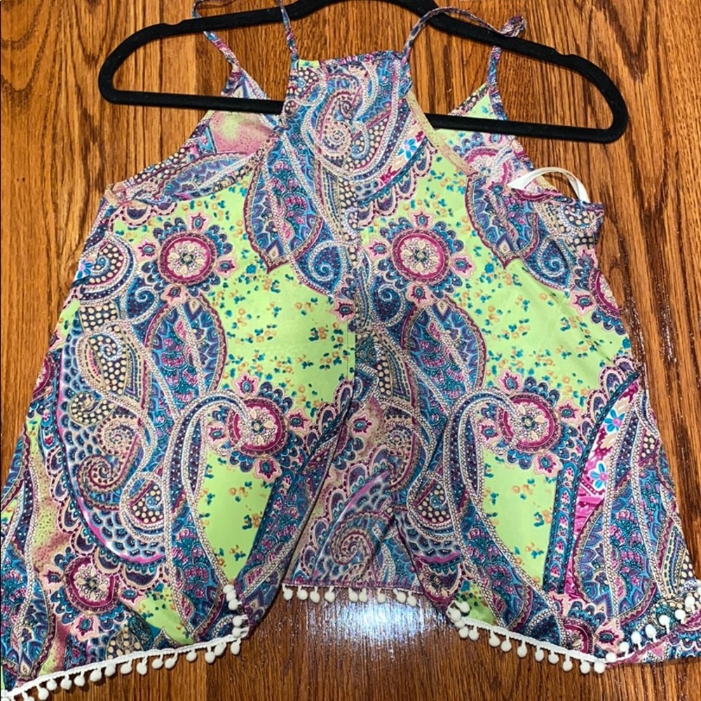 Colorful Patterned Tank Top - Picture 3 of 6